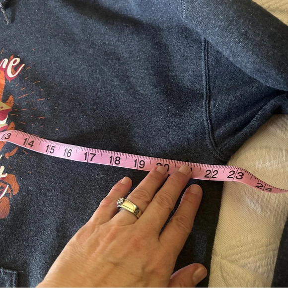 EUC Girl Scout hoodie “S’more than just a moment” graphic -navy hoodie size  M - Picture 10 of 10